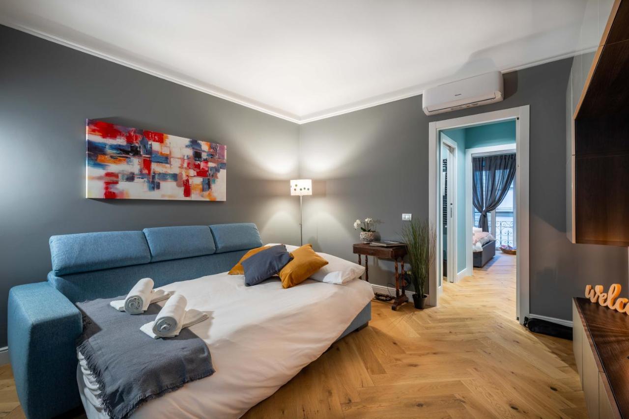 Deluxe Apartment Milan - Duomo - Milan Lin Airport ภายนอก รูปภาพ